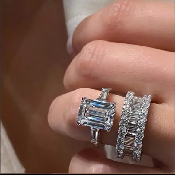 New 2 pc Set Bride Dainty 925 Silver Diamond Ring - Picture 2 of 3